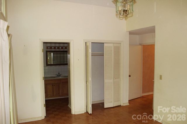 30 Oak Lane, Columbus, NC 28722