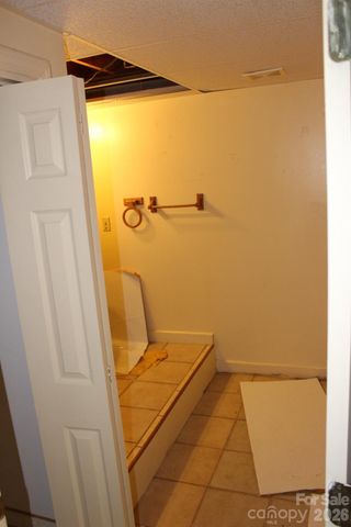 30 Oak Lane, Columbus, NC 28722