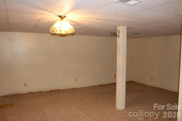 30 Oak Lane, Columbus, NC 28722