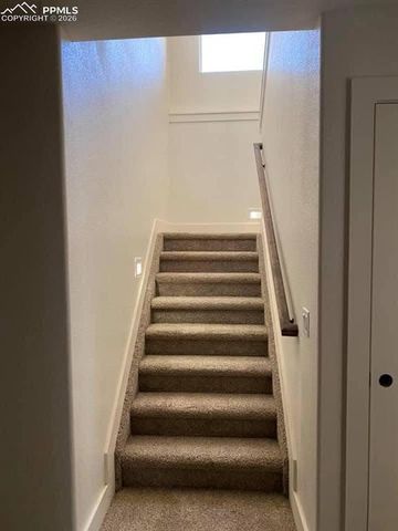 1194 E Gunpowder Lane, Pueblo, CO 81007