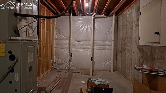 1194 E Gunpowder Lane, Pueblo, CO 81007