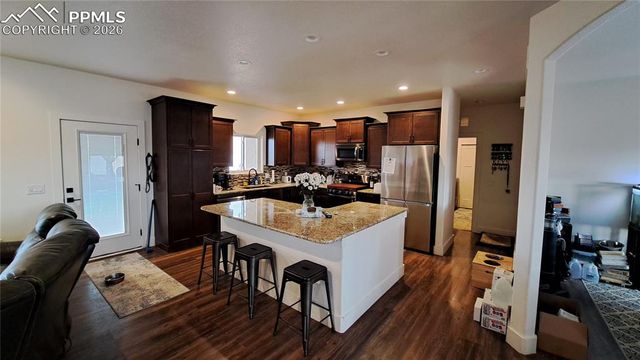 1194 E Gunpowder Lane, Pueblo, CO 81007