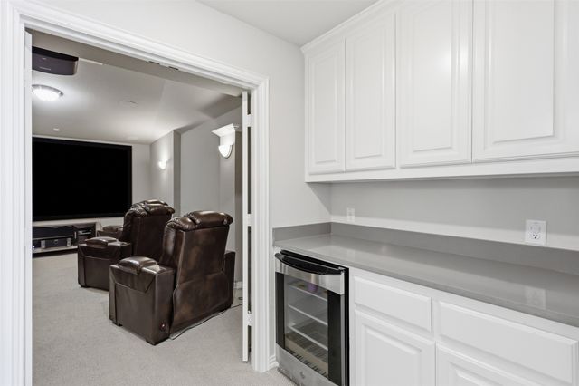 10813 Sycamore Falls Drive, Flower Mound, TX 76226