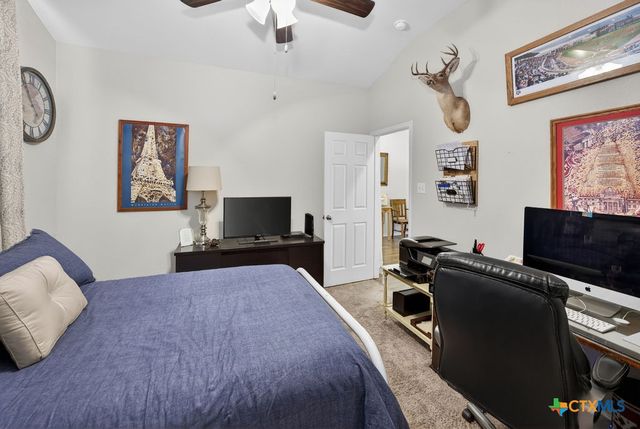 1129 Iron Glen Drive, Temple, TX 76502
