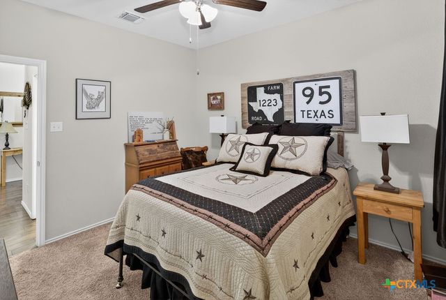 1129 Iron Glen Drive, Temple, TX 76502