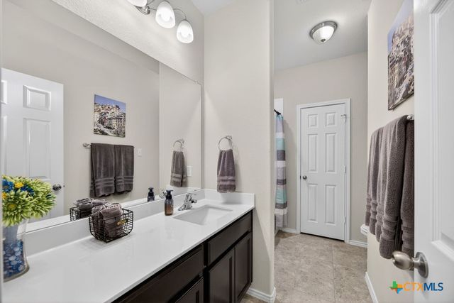 1129 Iron Glen Drive, Temple, TX 76502