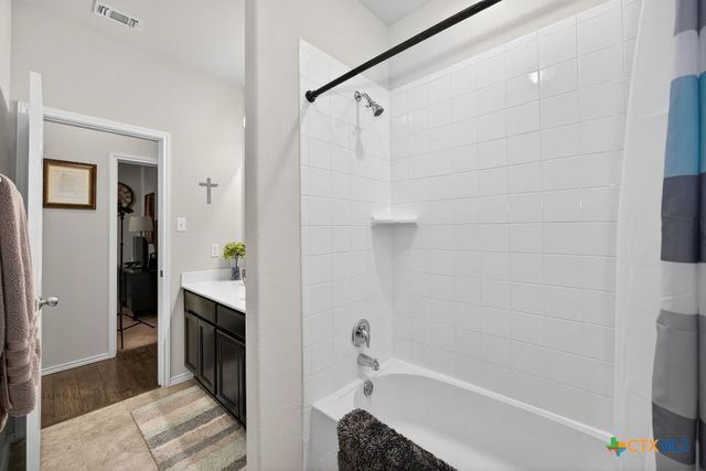 1129 Iron Glen Drive, Temple, TX 76502