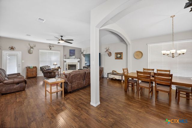 1129 Iron Glen Drive, Temple, TX 76502