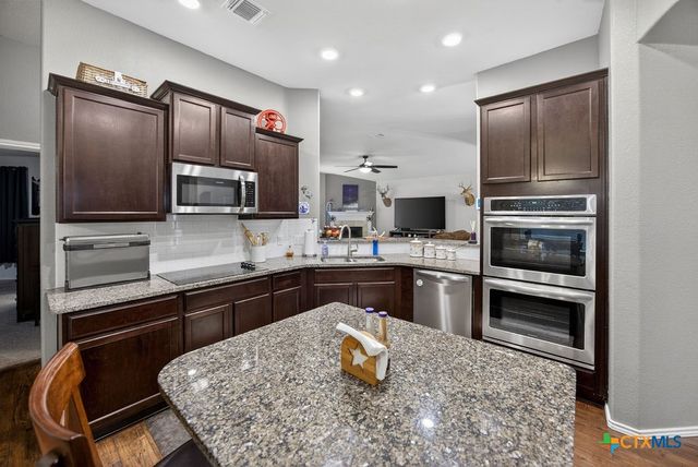 1129 Iron Glen Drive, Temple, TX 76502