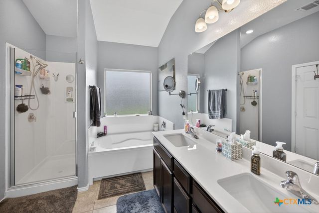 1129 Iron Glen Drive, Temple, TX 76502