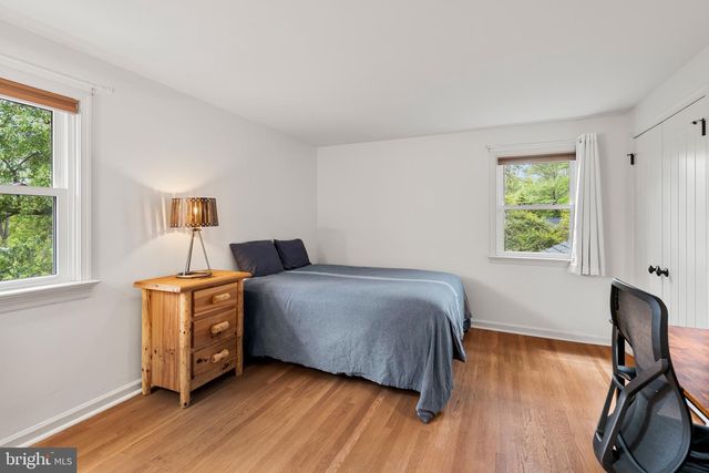 2063 FOX CREEK RD, Berwyn, PA 19312