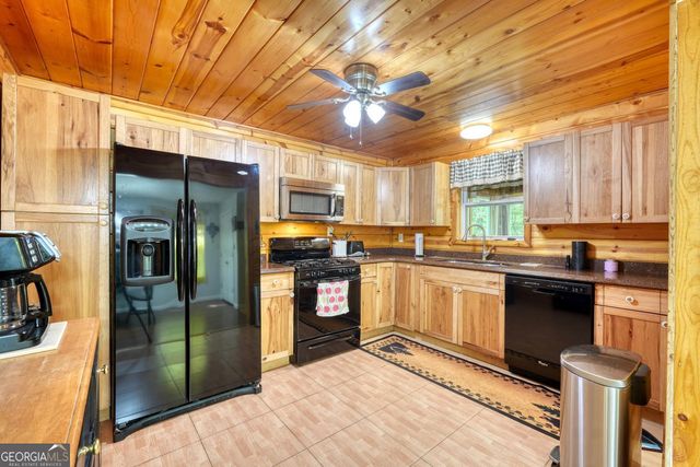 647 Happy Hollow Circle, Suches, GA 30572