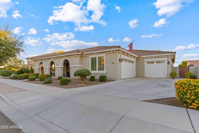 21421 E WAVERLY Drive, Queen Creek, AZ 85142