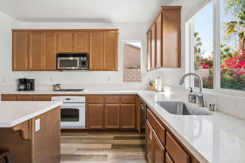 Image 8 of property listing at 84684 Lago Brezza Drive, Indio, CA 92203