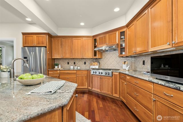 2302 NE 28th Street, Renton, WA 98056