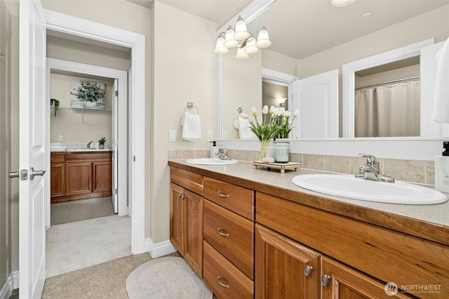 2302 NE 28th Street, Renton, WA 98056