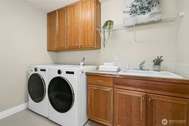 2302 NE 28th Street, Renton, WA 98056