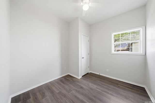 1325 W Mariposa, San Antonio, TX 78201