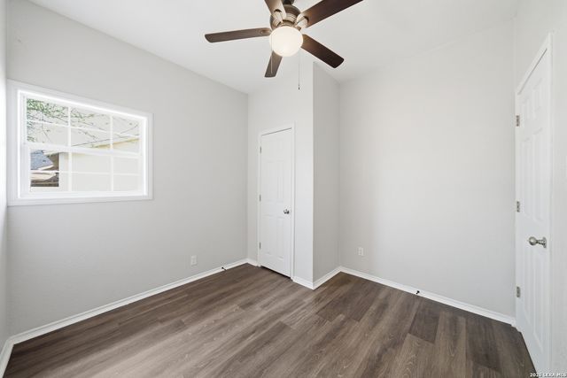 1325 W Mariposa, San Antonio, TX 78201