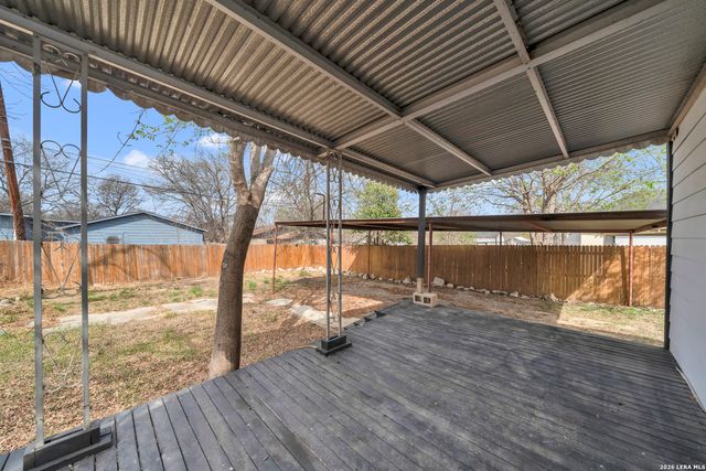 1325 W Mariposa, San Antonio, TX 78201