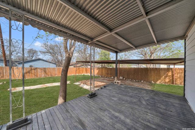 1325 W Mariposa, San Antonio, TX 78201