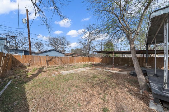 1325 W Mariposa, San Antonio, TX 78201