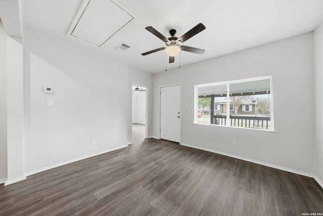 1325 W Mariposa, San Antonio, TX 78201