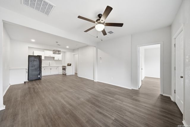 1325 W Mariposa, San Antonio, TX 78201