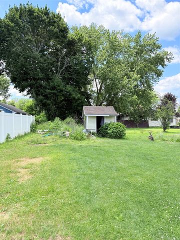 318 RICE Avenue, Girard, PA 16417