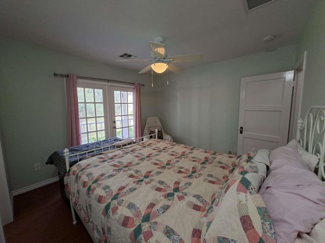 14025 Oak Lake Village Drive, Needville, TX 77461