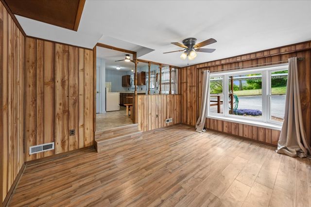 3107 Crosswood Dr, Nashville, TN 37214