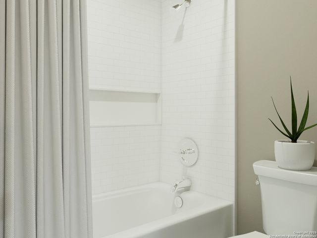 8550 Catnip Pass, Elmendorf, TX 78112