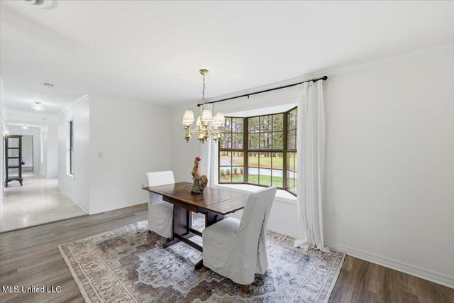 14 Sylwood Place, Jackson, MS 39209