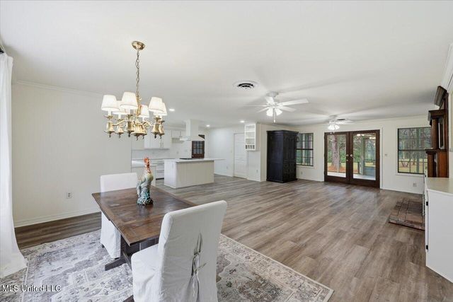 14 Sylwood Place, Jackson, MS 39209