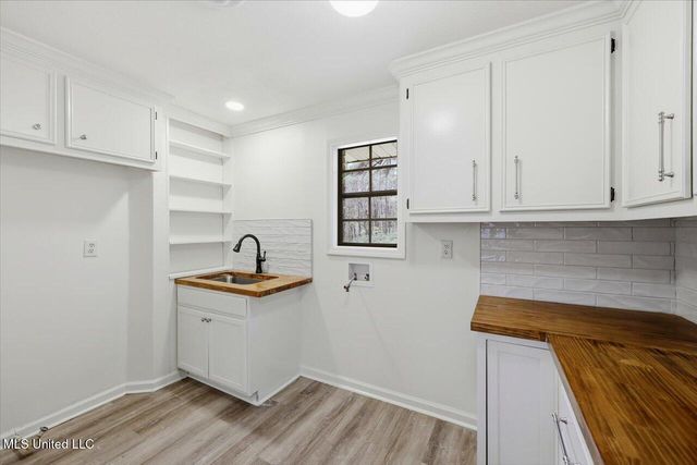 14 Sylwood Place, Jackson, MS 39209