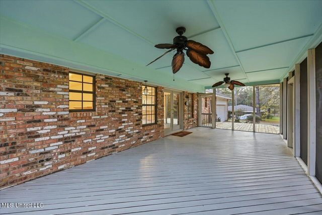 14 Sylwood Place, Jackson, MS 39209