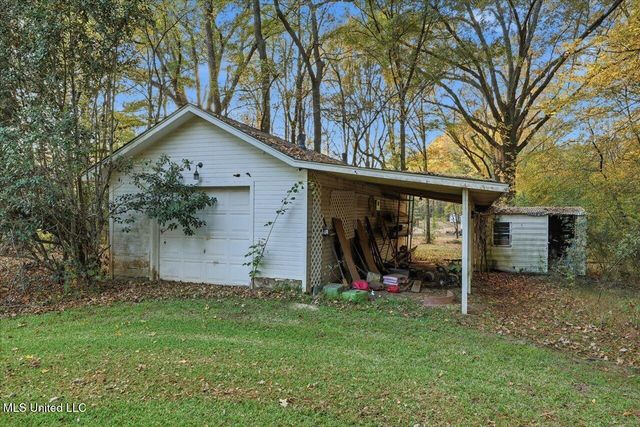 14 Sylwood Place, Jackson, MS 39209