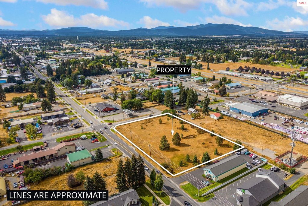 10401 N Government Way, Hayden, ID 83835 photo 3