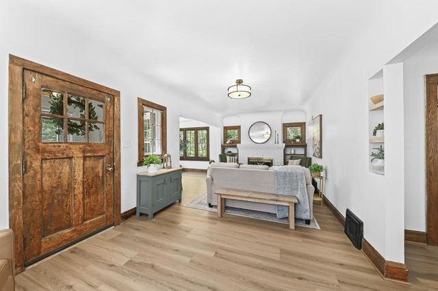 6816 Cedar STREET, Wauwatosa, WI 53213
