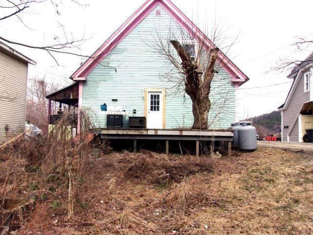 8 Oak Hill Street, Haverhill, NH 03785