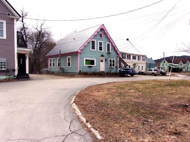 8 Oak Hill Street, Haverhill, NH 03785