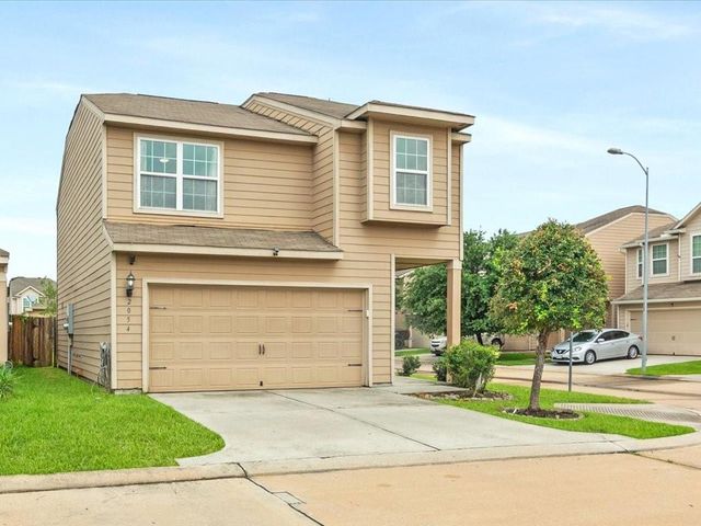 2054 Sweet Melon Drive, Houston, TX 77090