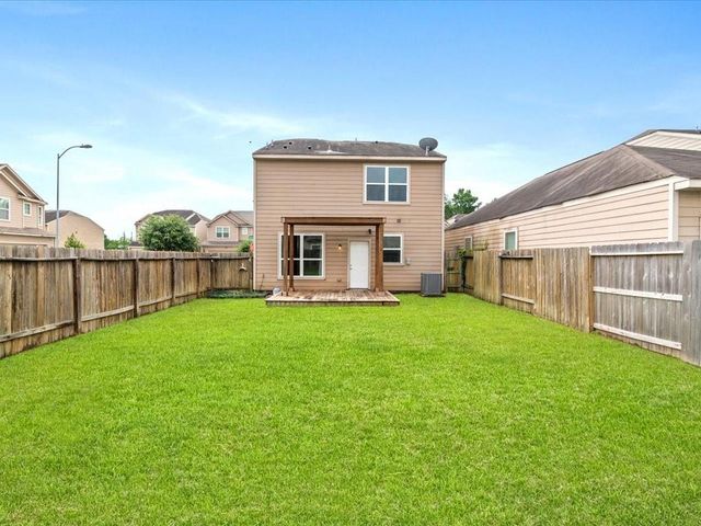 2054 Sweet Melon Drive, Houston, TX 77090