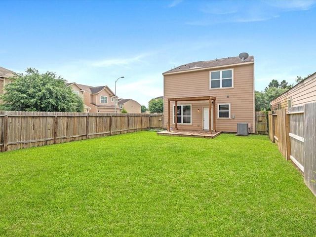 2054 Sweet Melon Drive, Houston, TX 77090