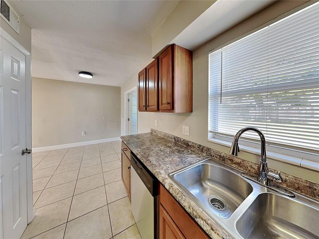 1117 PRINCEWOOD DRIVE, Orlando, FL 32810