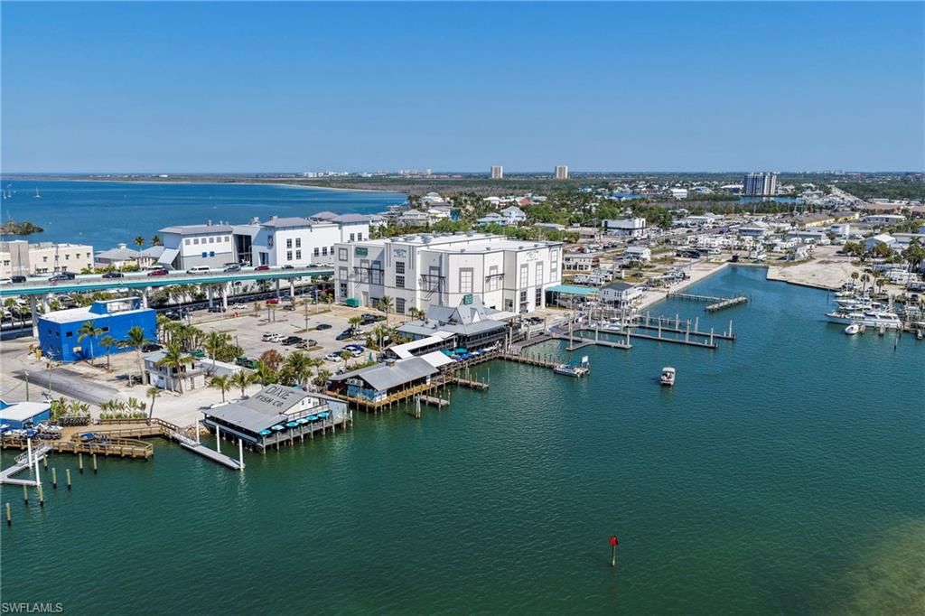 19281 #8 San Carlos BLVD, FORT MYERS BEACH, FL 33931 — exterior