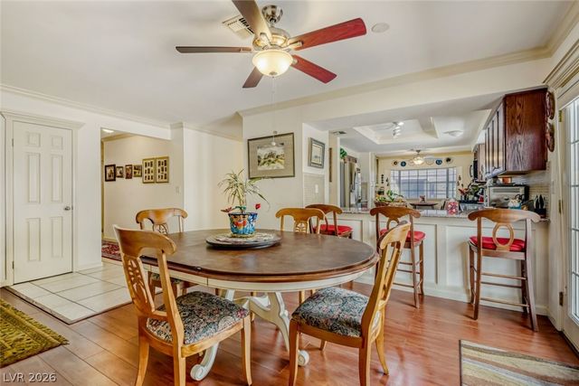 3964 Foxboro Circle, Las Vegas, NV 89121