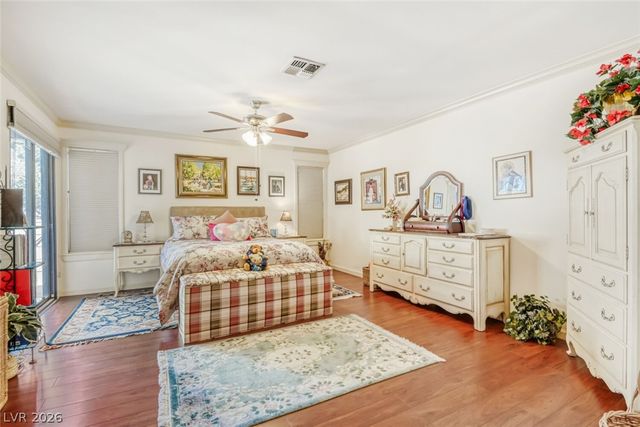 3964 Foxboro Circle, Las Vegas, NV 89121