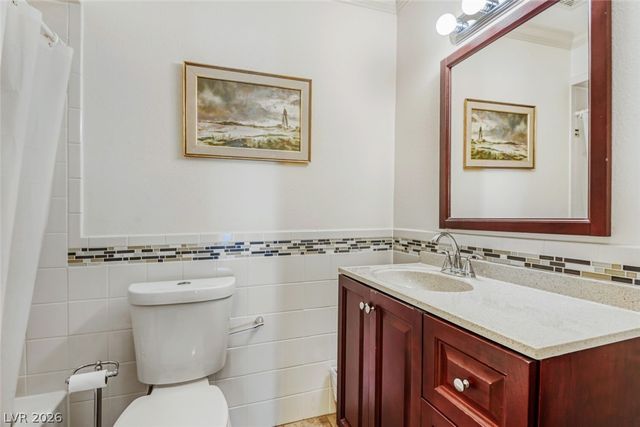 3964 Foxboro Circle, Las Vegas, NV 89121