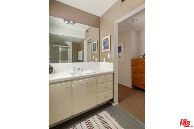 2276 Moreno Drive, Los Angeles, CA 90039